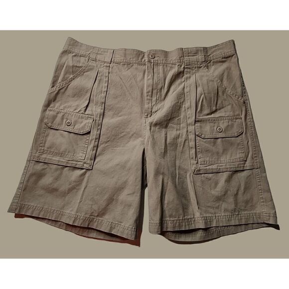Cabela's Mens Tan 8-pocket Hiking Outdoor Shorts Size 40 Waist 9-Inch Inseam NWT - Picture 1 of 11